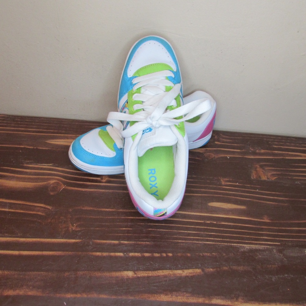 Roxy Sneakers. Pink, Blue, Green, White
